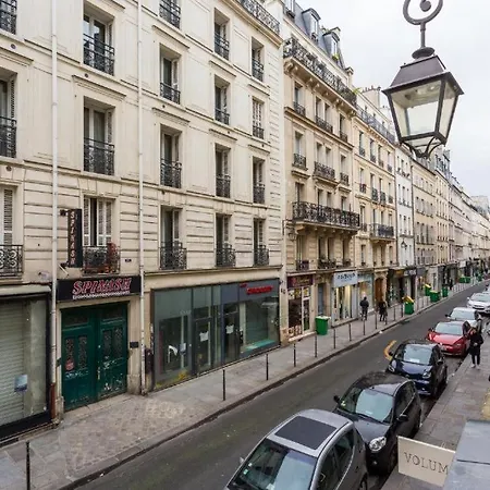 Cmg De - Manteaux Apartment *